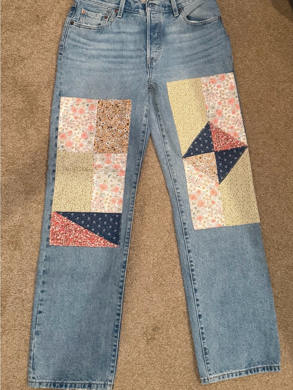 Levi’s 150th Anniversary Patchwork Women’s Jeans 28x32 NWOT Never Worn